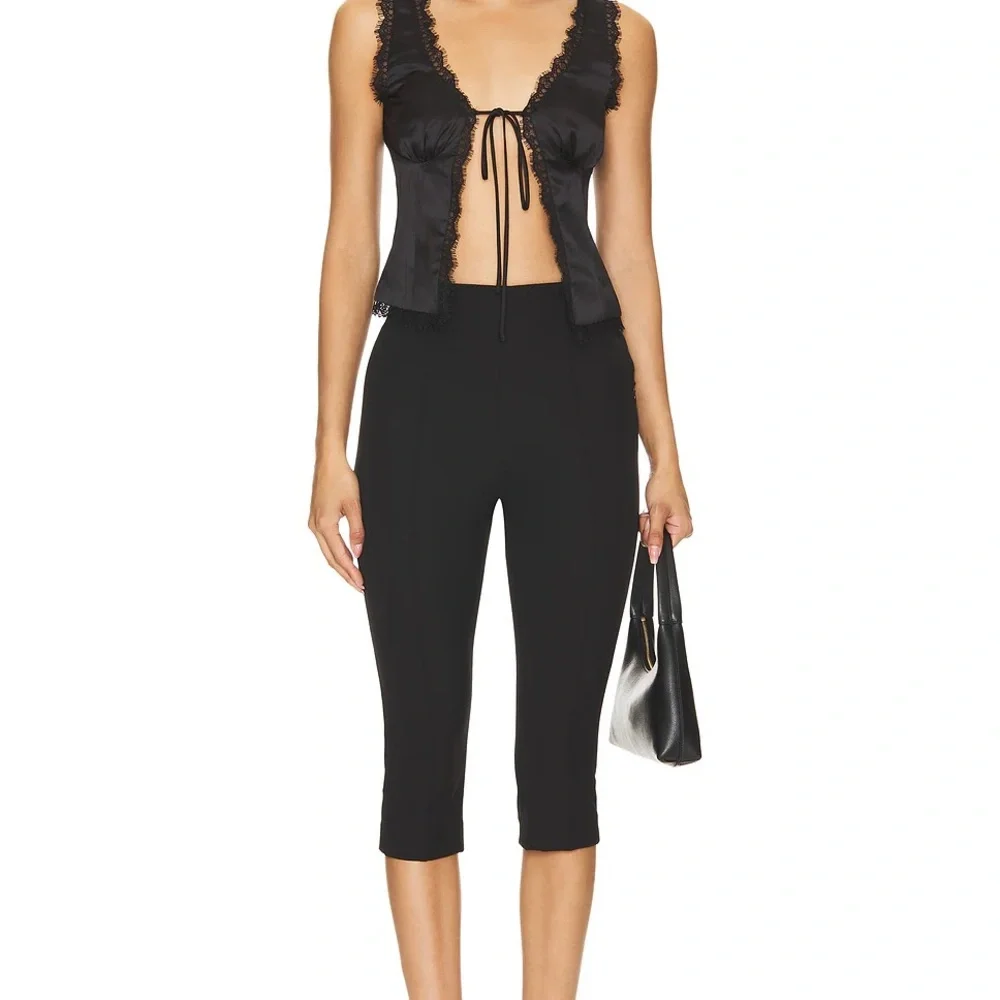 More to come revolve Kam tank - Picture 2 of 2